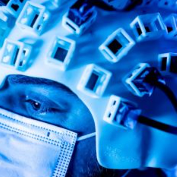 Wearable helmet with magnetic sensors records brain functions while patient is moving
