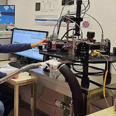 New transistor technology overcomes size limits