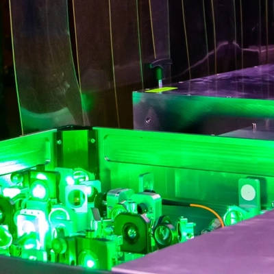 Researchers capture and control quantum uncertainty with ultrafast light pulses