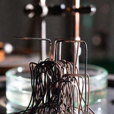 New method controls tiny carbon fibers with electricity